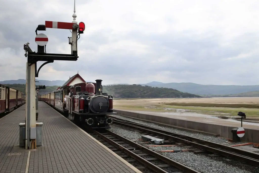 Conwy Valley Getaway | 36719 ffestiniog railway snowdonia web optimised 1920px Conwy Valley Getaway | 36719 ffestiniog railway snowdonia web optimised 1920px