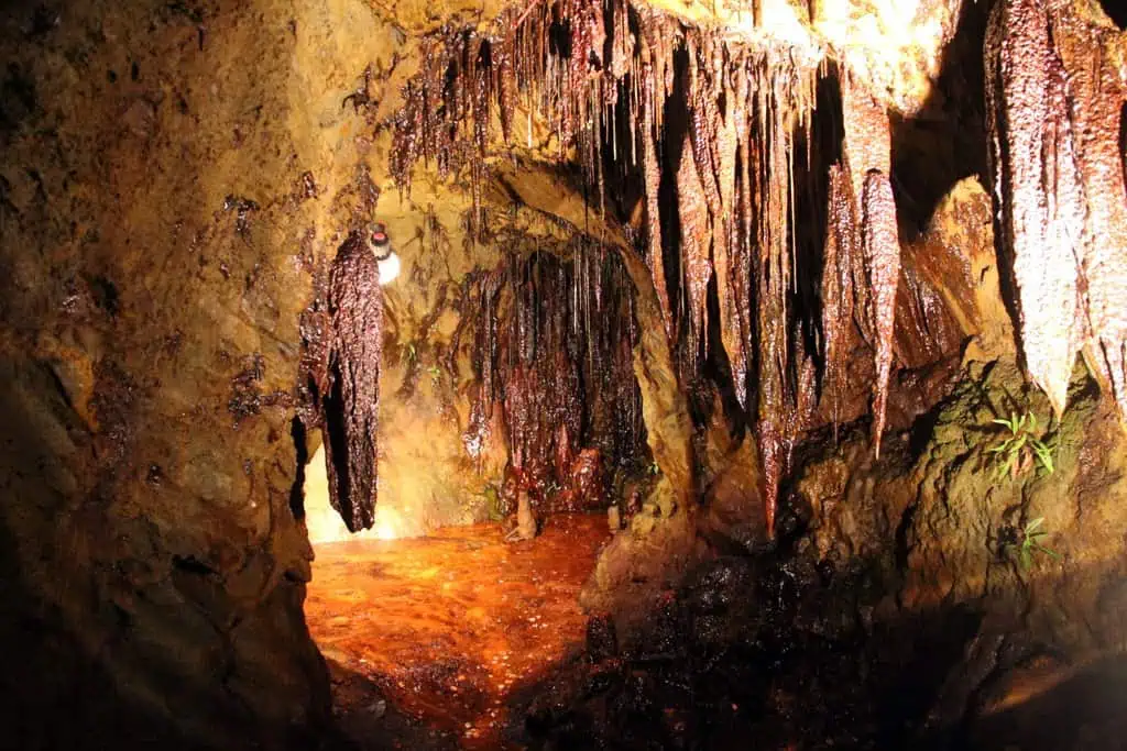 Conwy Valley Getaway | Stalactites Sygun Copper Mine Beddgelert Gwynedd geograph.org .uk 2391349