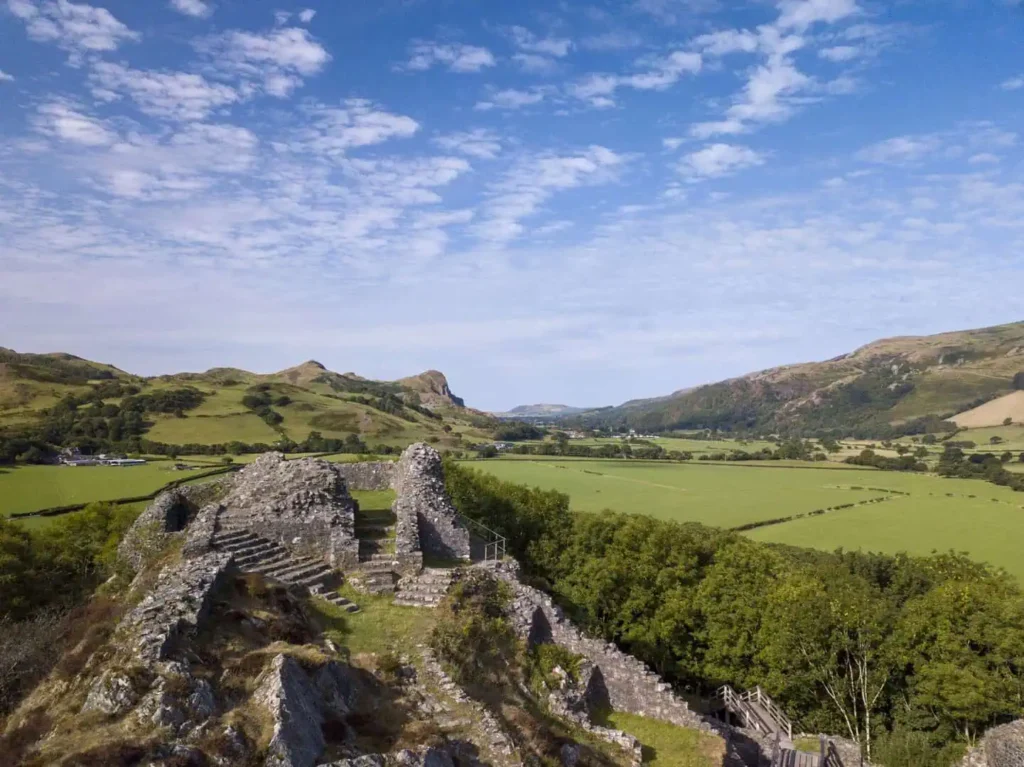 Conwy Valley Getaway | 28328 vwd castell y bere 004 web optimised 1920px Conwy Valley Getaway | 28328 vwd castell y bere 004 web optimised 1920px