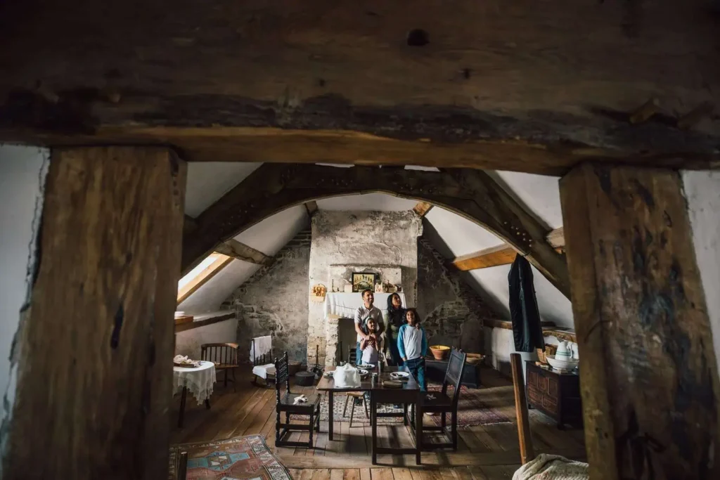 Conwy Valley Getaway | 732814 plasmawr 200 web optimised 1920px Conwy Valley Getaway | 732814 plasmawr 200 web optimised 1920px