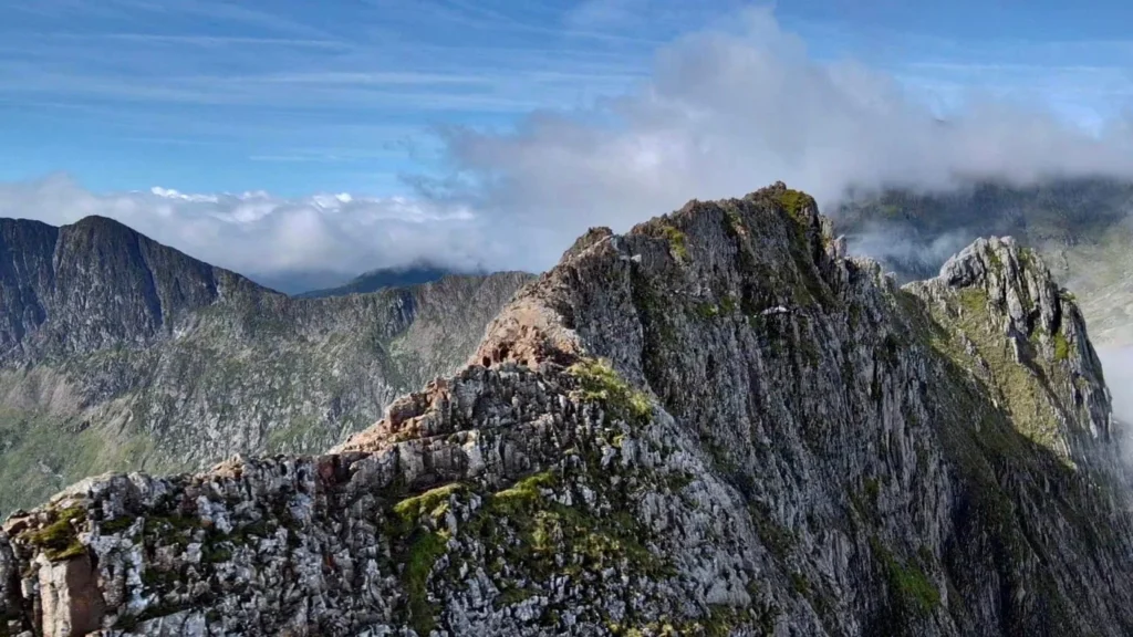 Conwy Valley Getaway | Crib goch Conwy Valley Getaway | Crib goch