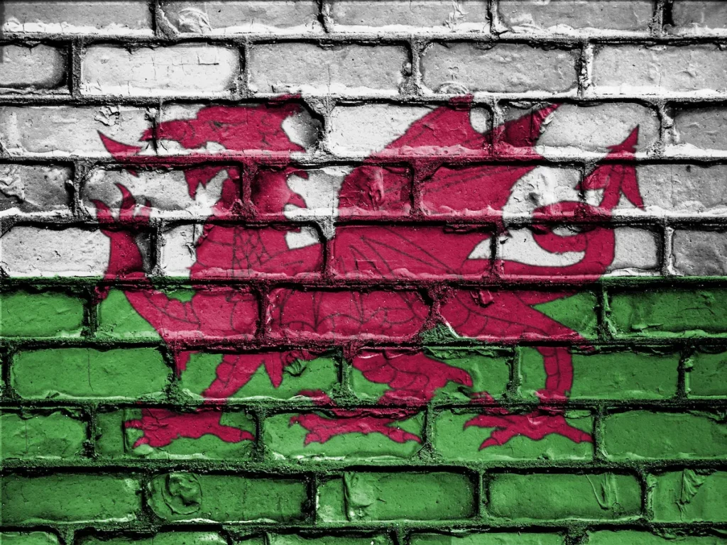 Conwy Valley Getaway | david peterson flag 2530560 Conwy Valley Getaway | david peterson flag 2530560